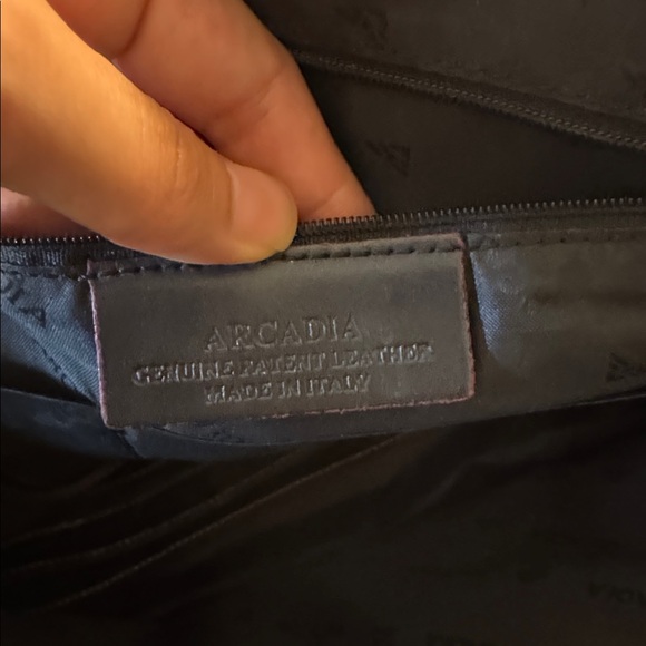 Arcadia Black Patent Leather Handbag - Picture 4 of 4